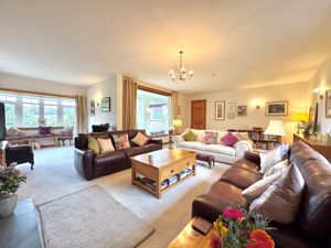 Photo 17- click for photo gallery